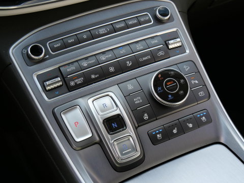 Hyundai Santa Fe PHEV PREMIUM PLUS SKY/ 7-PERSOONS/ TREKHAAK/ NL-AUTO 1STE EIGENAAR