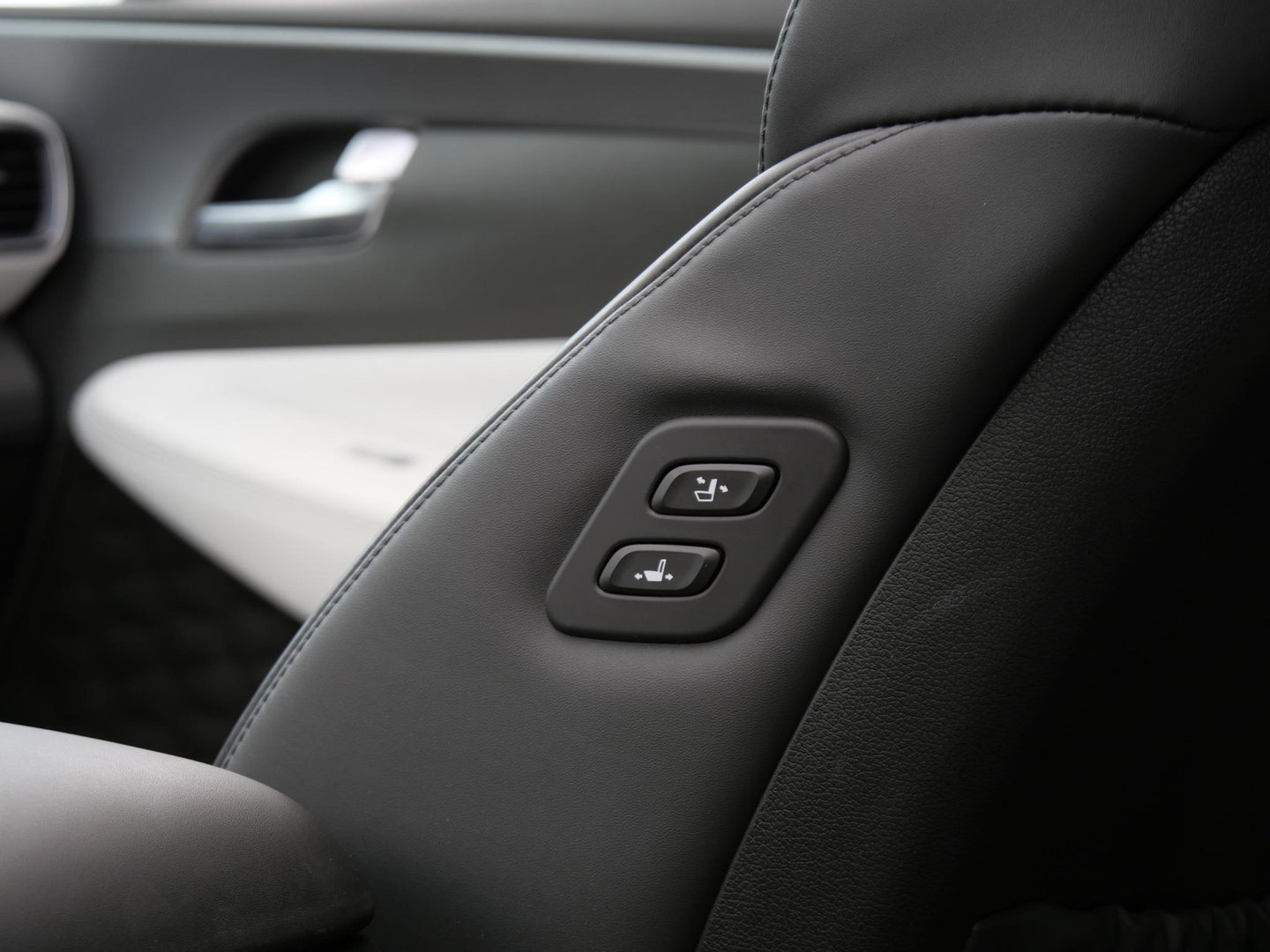 Hyundai Santa Fe PHEV PREMIUM PLUS SKY/ 7-PERSOONS/ TREKHAAK/ NL-AUTO 1STE EIGENAAR