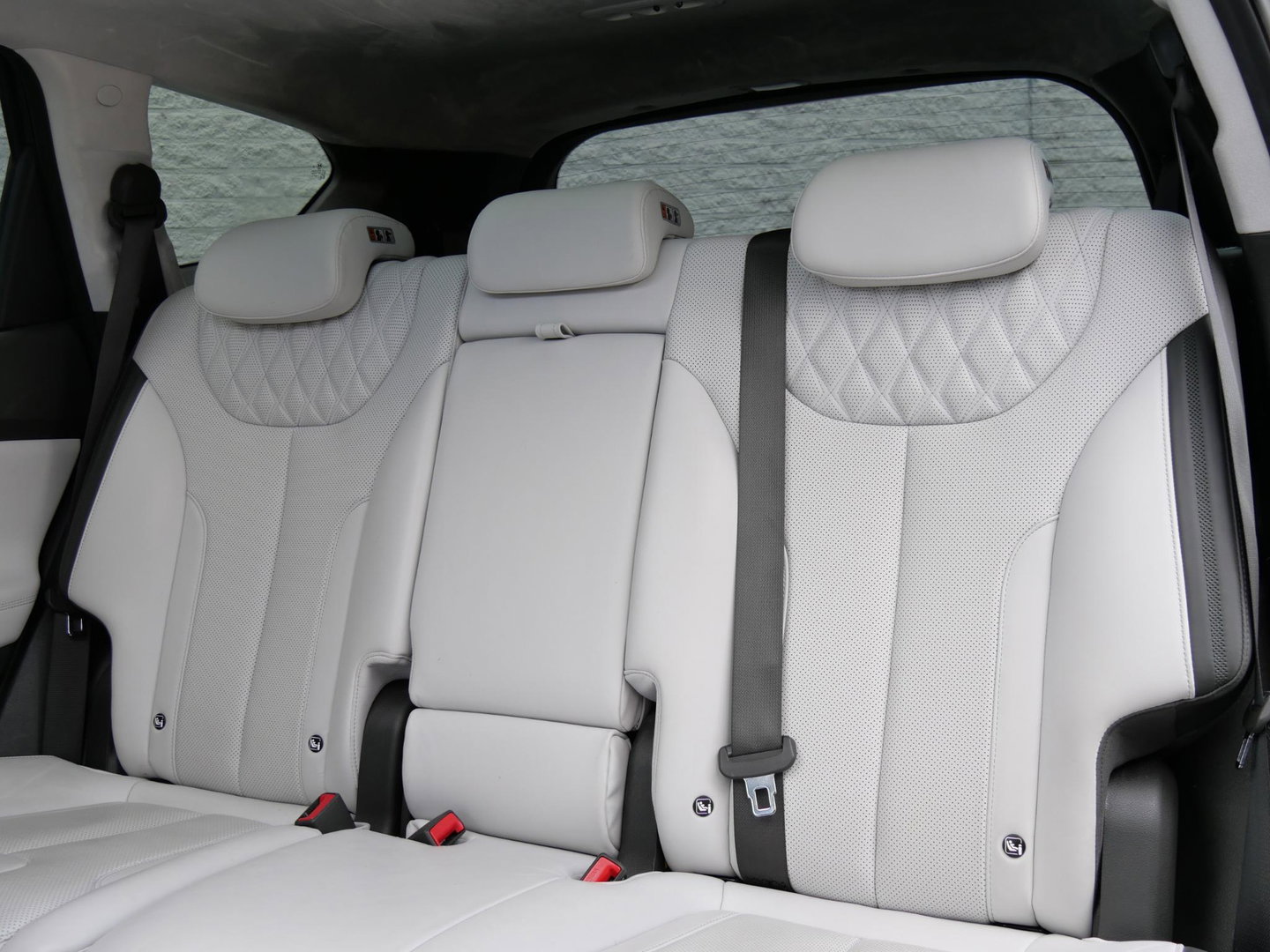 Hyundai Santa Fe PHEV PREMIUM PLUS SKY/ 7-PERSOONS/ TREKHAAK/ NL-AUTO 1STE EIGENAAR