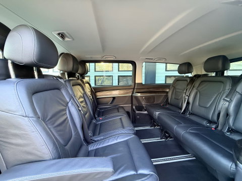 Mercedes-Benz EQV 300 90kWh L3 Extra lang - 8 Persoons - TAXI - elc. Schuif