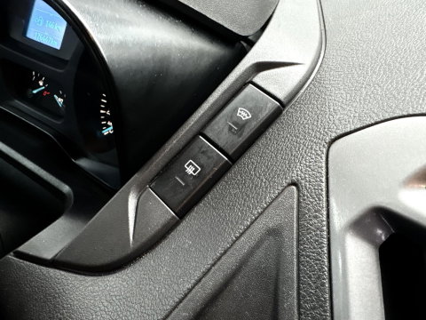 Ford Transit Custom 340 2.0 TDCI L2H1 Ambiente DC | DAKDRAGERS | 130PK | CRUISE