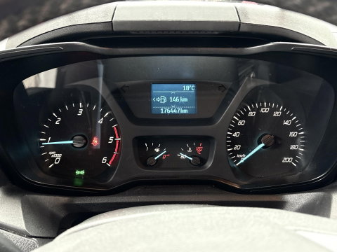 Ford Transit Custom 340 2.0 TDCI L2H1 Ambiente DC | DAKDRAGERS | 130PK | CRUISE