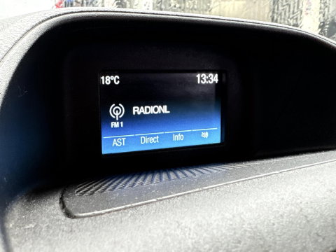 Ford Transit Custom 340 2.0 TDCI L2H1 Ambiente DC | DAKDRAGERS | 130PK | CRUISE