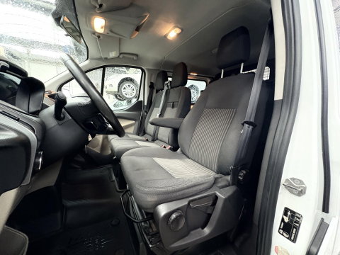 Ford Transit Custom 340 2.0 TDCI L2H1 Ambiente DC | DAKDRAGERS | 130PK | CRUISE