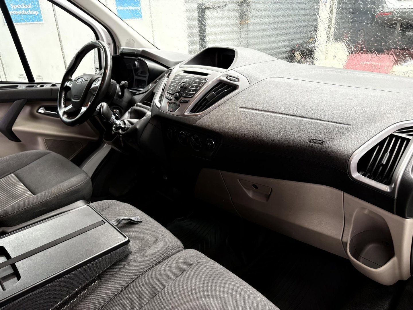 Ford Transit Custom 340 2.0 TDCI L2H1 Ambiente DC | DAKDRAGERS | 130PK | CRUISE