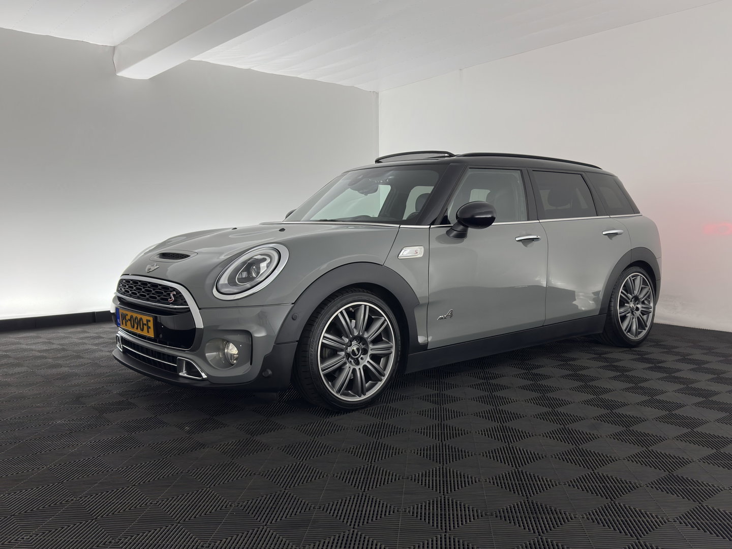 MINI Clubman 2.0 Cooper SD ALL4 Chili Serious Business Aut. *FULL-LED | HEATED-SPORTSEATS | KEYLESS | NAVI-FULLMAP | ECC | PDC | CRUISE | AMBIENTLIGHT | 18''ALU*
