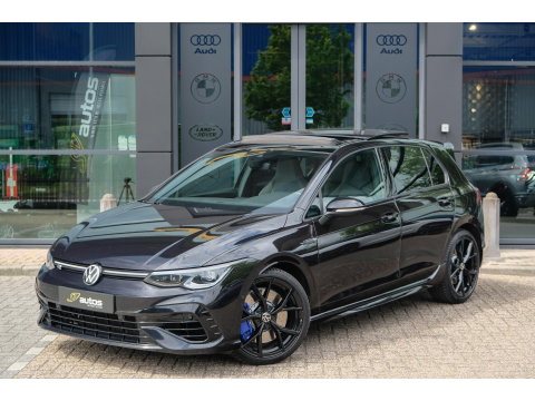 Volkswagen Golf R 2.0 TSI 320pk 8R 4Motion Performance Akrapovic Panoramadak Black edition IQ light DCC Camera
