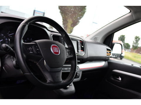 Fiat Scudo 2.0 MultiJet L3H1 PB Edition Camera, Cruise, Carplay, LED, Automaat, 177pk, Multimedia, Trekhaak, Sensoren, Uniek!