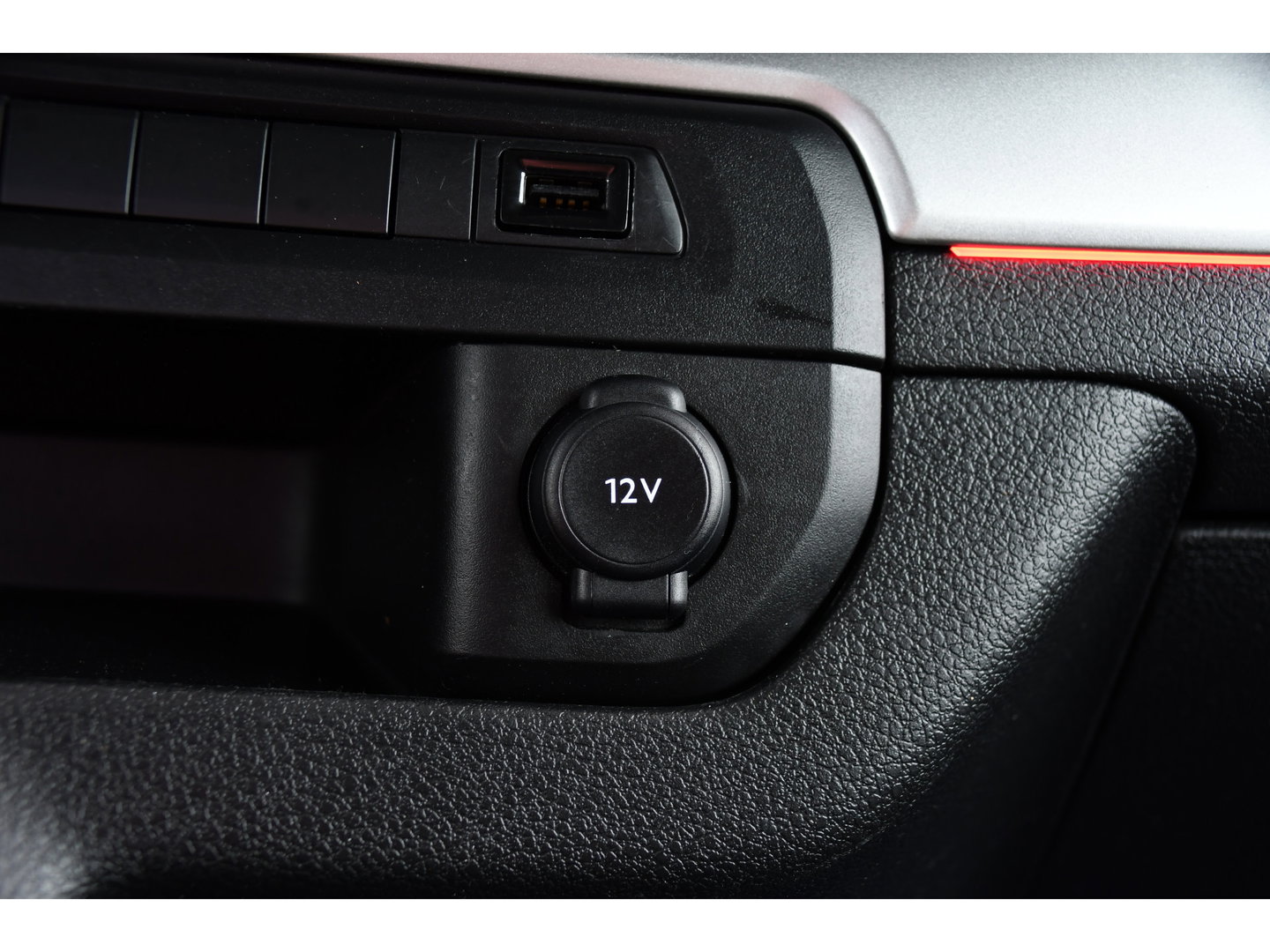 Fiat Scudo 2.0 MultiJet L3H1 PB Edition Camera, Cruise, Carplay, LED, Automaat, 177pk, Multimedia, Trekhaak, Sensoren, Uniek!