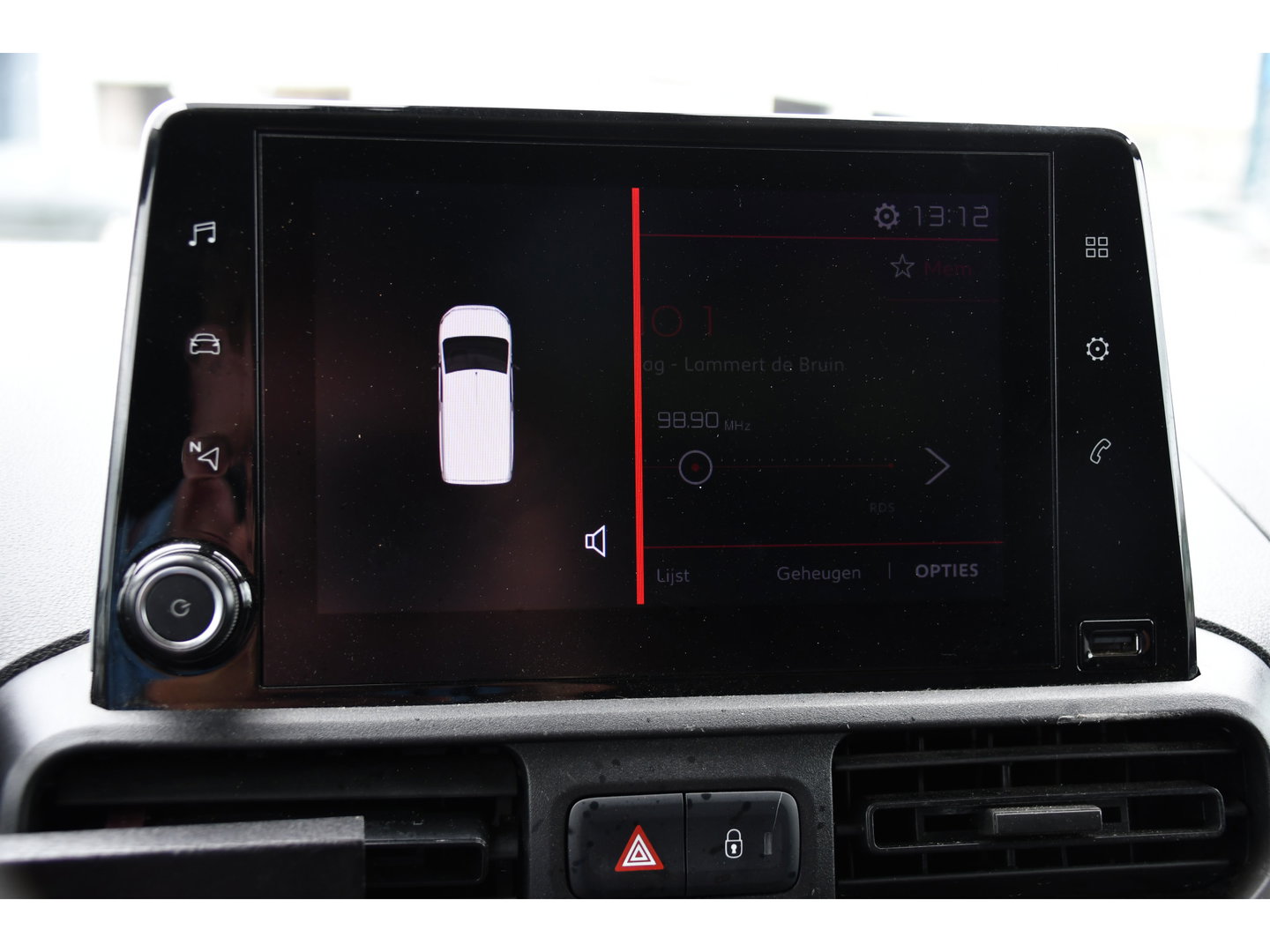 Citroën Berlingo 1.5 BlueHDI Black Edition Cruise, Carplay, Sensoren, 102pk, Multimedia, Trekhaak, Keyless, Uniek!