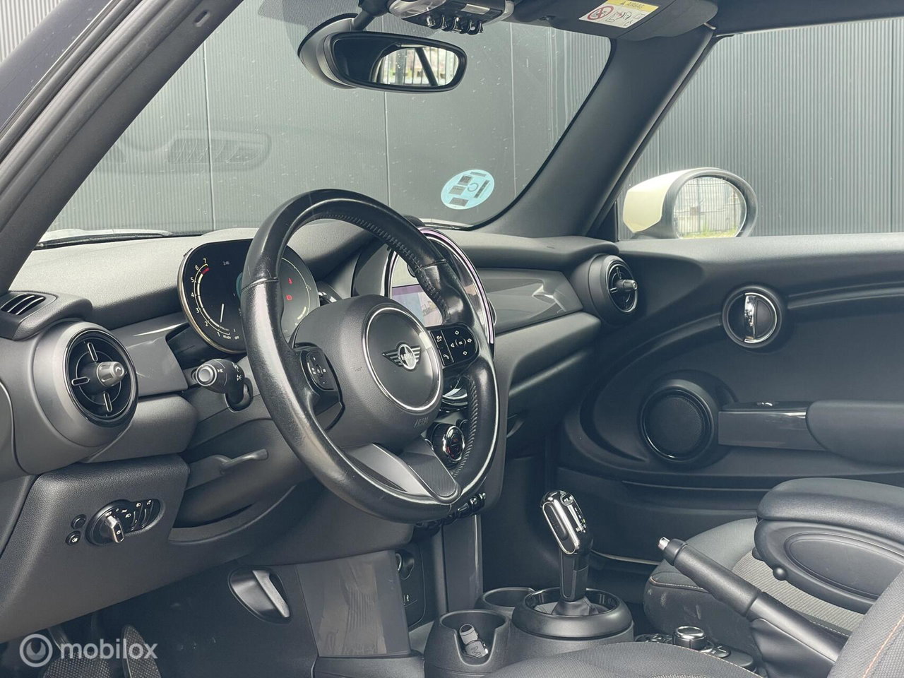 MINI Cooper Cabrio