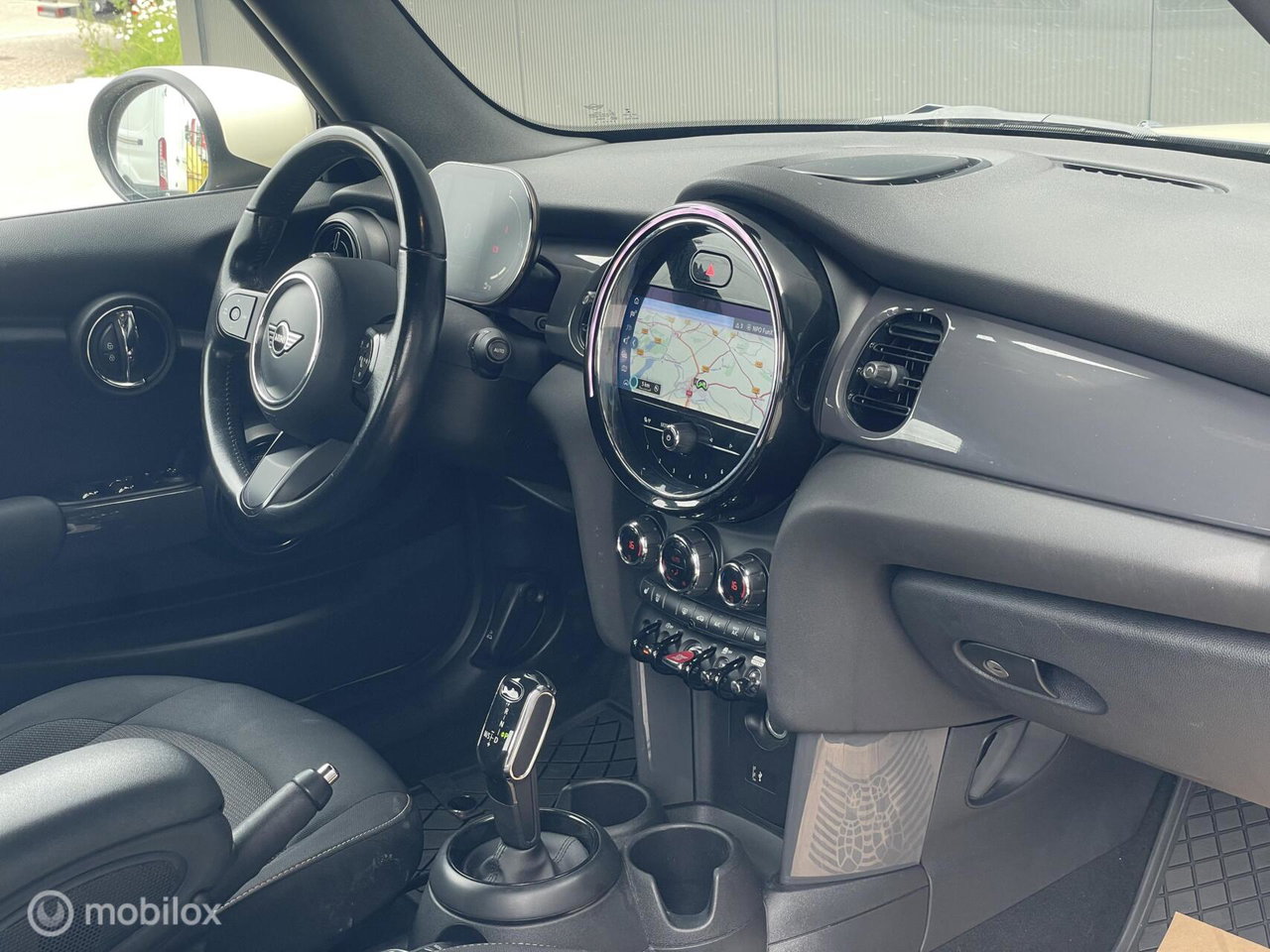 MINI Cooper Cabrio