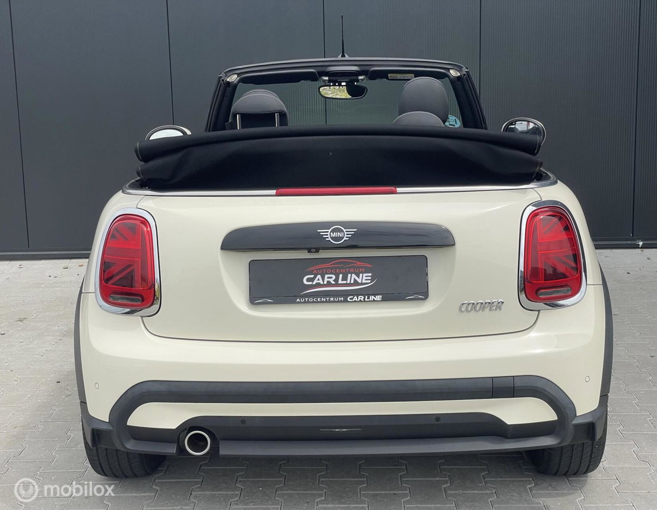 MINI Cooper Cabrio