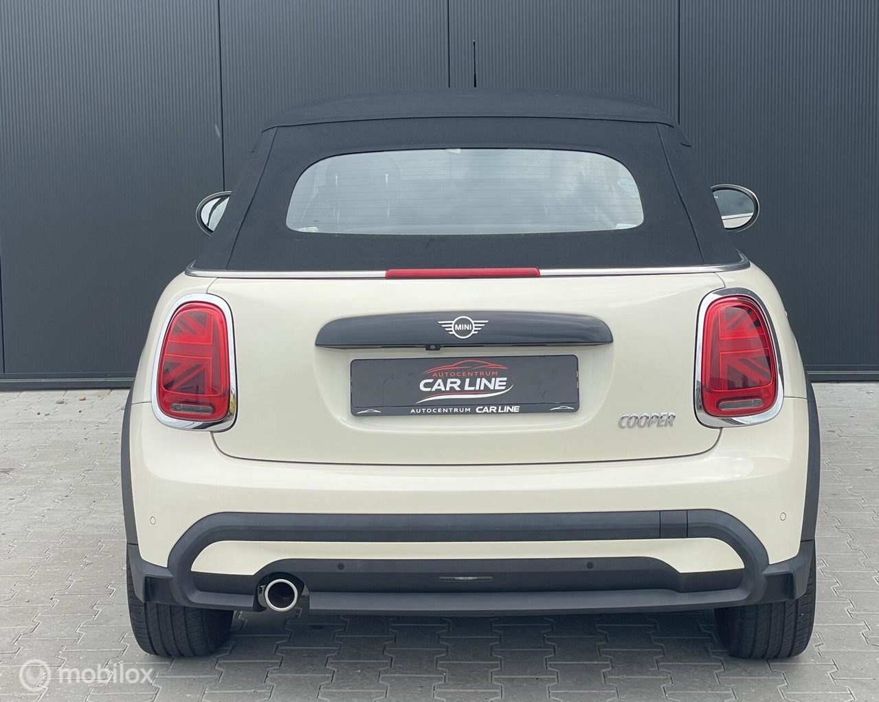 MINI Cooper Cabrio