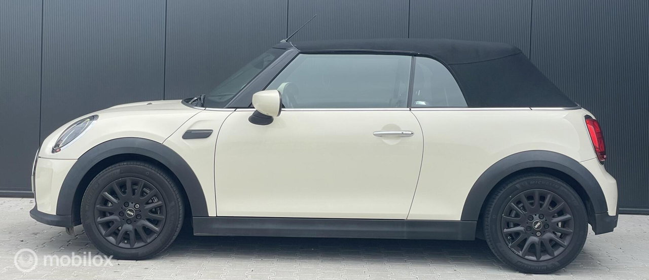 MINI Cooper Cabrio