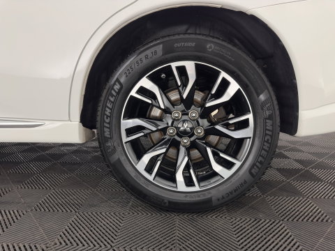 Mitsubishi Outlander 2.0 PHEV Executive Edition AWD (Plug-In) (INCL-BTW)  Aut. *LEATHER-MICROFIBRE | NAVI-FULLMAP | KEYLESS | HEATED-COMFORTSEATS | ECC | SHIFTPADDLES | PDC | CRUISE | PRIVACY-GLASS | TOWBAR | 18''ALU*