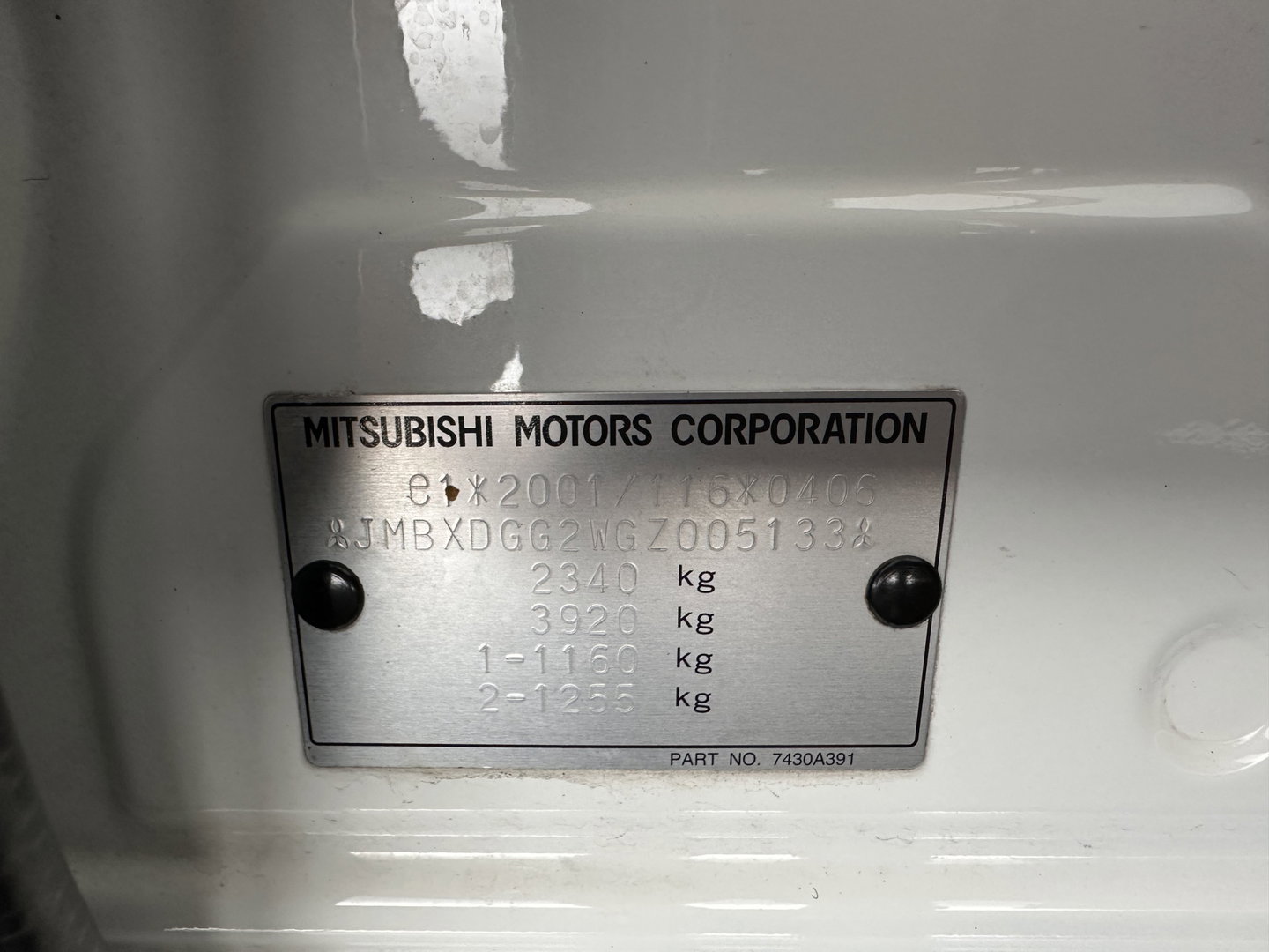 Mitsubishi Outlander 2.0 PHEV Executive Edition AWD (Plug-In) (INCL-BTW)  Aut. *LEATHER-MICROFIBRE | NAVI-FULLMAP | KEYLESS | HEATED-COMFORTSEATS | ECC | SHIFTPADDLES | PDC | CRUISE | PRIVACY-GLASS | TOWBAR | 18''ALU*