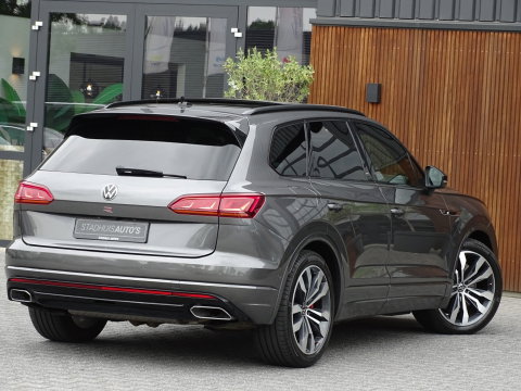 Volkswagen Touareg 3.0 e-Hybrid 462PK 4-Motion R / Massage / Dynaudio / 360°