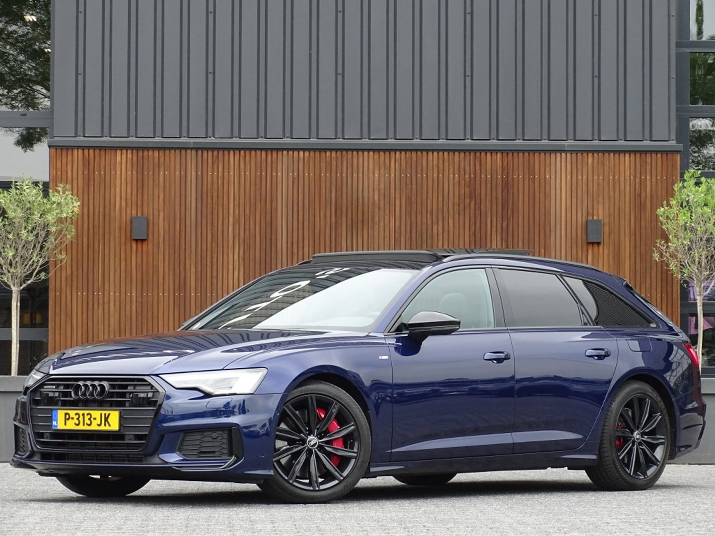 Audi A6 55 TFSIe 367PK Quattro / S-line / 2021 / panoramadak / LED