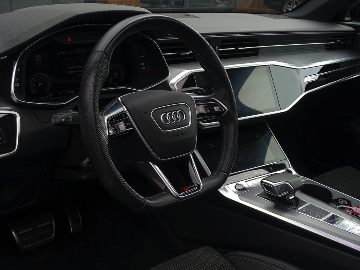 Audi A6 55 TFSIe 367PK Quattro / S-line / 2021 / panoramadak / LED