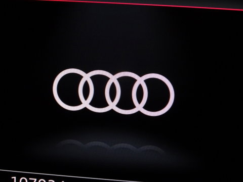 Audi A6 55 TFSIe 367PK Quattro / S-line / 2021 / panoramadak / LED