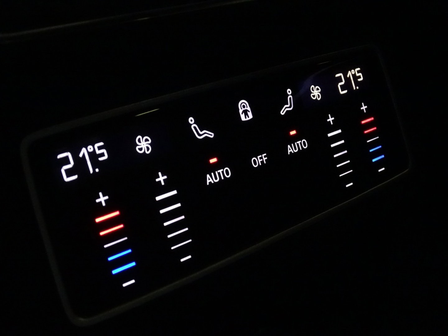 Audi A6 55 TFSIe 367PK Quattro / S-line / 2021 / panoramadak / LED