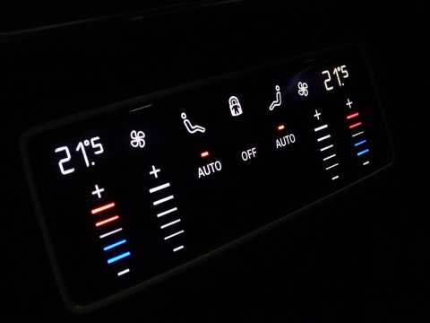 Audi A6 55 TFSIe 367PK Quattro / S-line / 2021 / panoramadak / LED