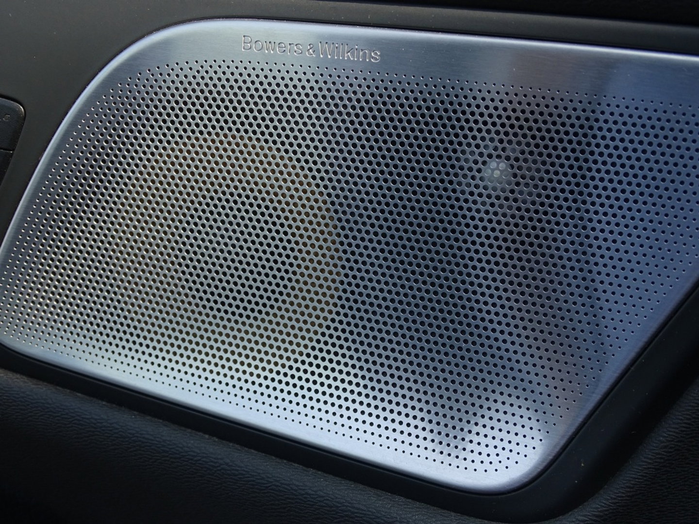 Volvo S60 T8 390PK TE / R-Design / Bowers&Wilkins / 360° / LED