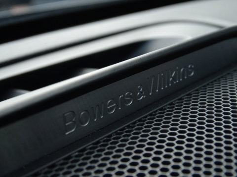 Volvo S60 T8 390PK TE / R-Design / Bowers&Wilkins / 360° / LED