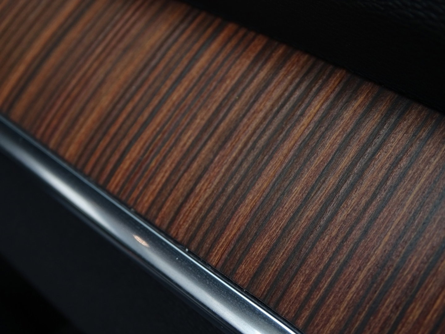 Volvo S60 T8 390PK TE / R-Design / Bowers&Wilkins / 360° / LED