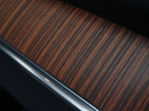 Volvo S60 T8 390PK TE / R-Design / Bowers&Wilkins / 360° / LED