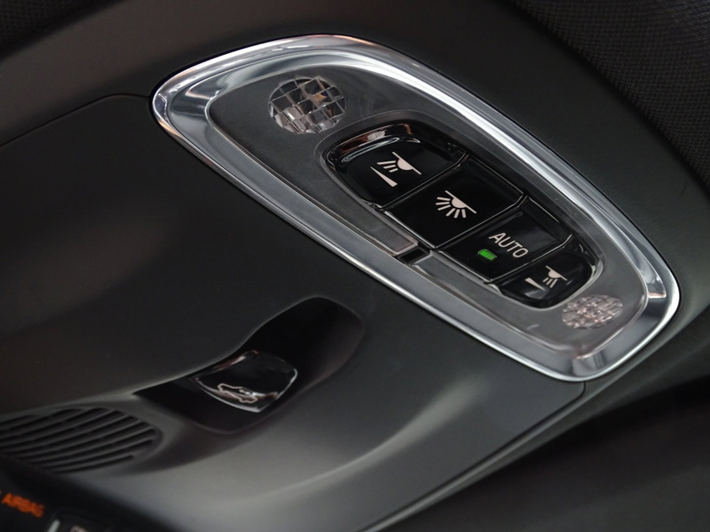 Volvo S60 T8 390PK TE / R-Design / Bowers&Wilkins / 360° / LED
