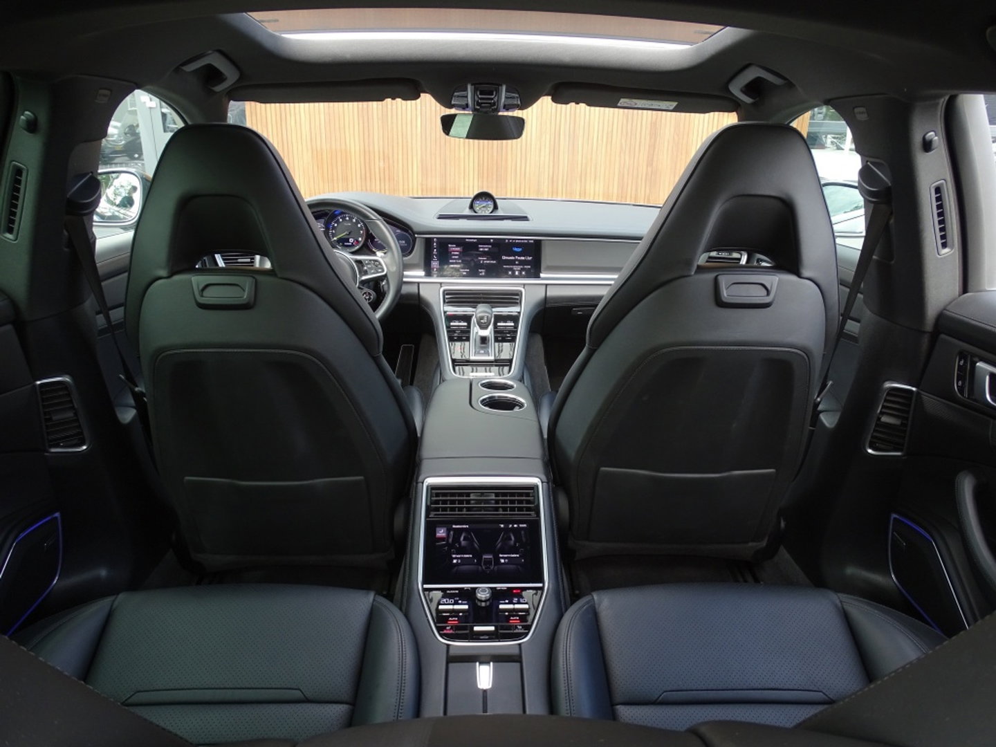 Porsche Panamera 2.9 4 E-Hybrid 462PK / Sport design 22'' / Sportuitlaat / * NAP*