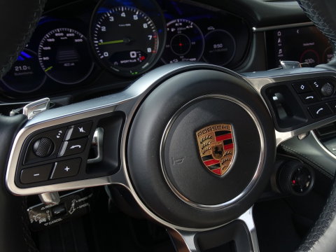 Porsche Panamera 2.9 4 E-Hybrid 462PK / Sport design 22'' / Sportuitlaat / * NAP*