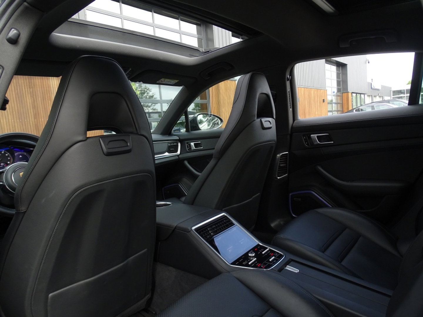 Porsche Panamera 2.9 4 E-Hybrid 462PK / Sport design 22'' / Sportuitlaat / * NAP*