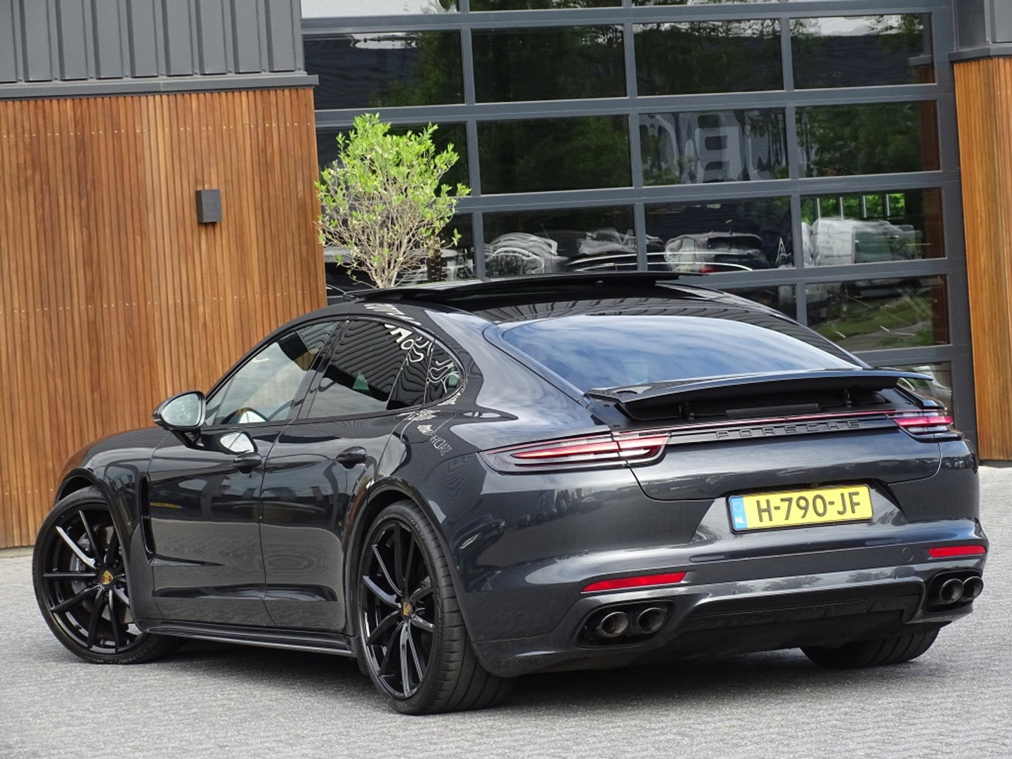 Porsche Panamera 2.9 4 E-Hybrid 462PK / Sport design 22'' / Sportuitlaat / * NAP*