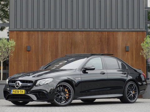 Mercedes-Benz E-Klasse 63S AMG 613PK V8 4-Matic / Burmester 4D / Carbon / AMG Ceramic b