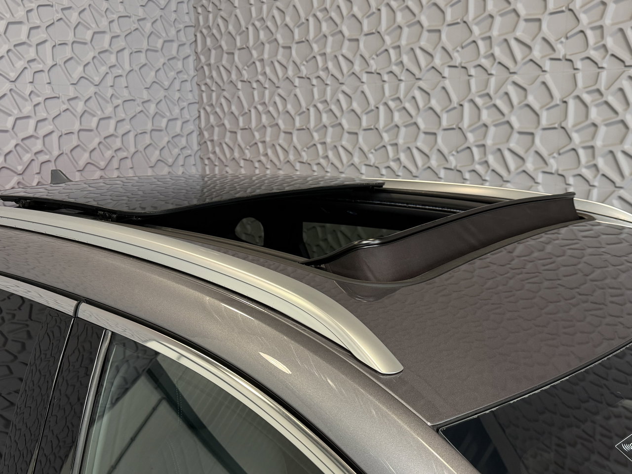 BYD SEAL U