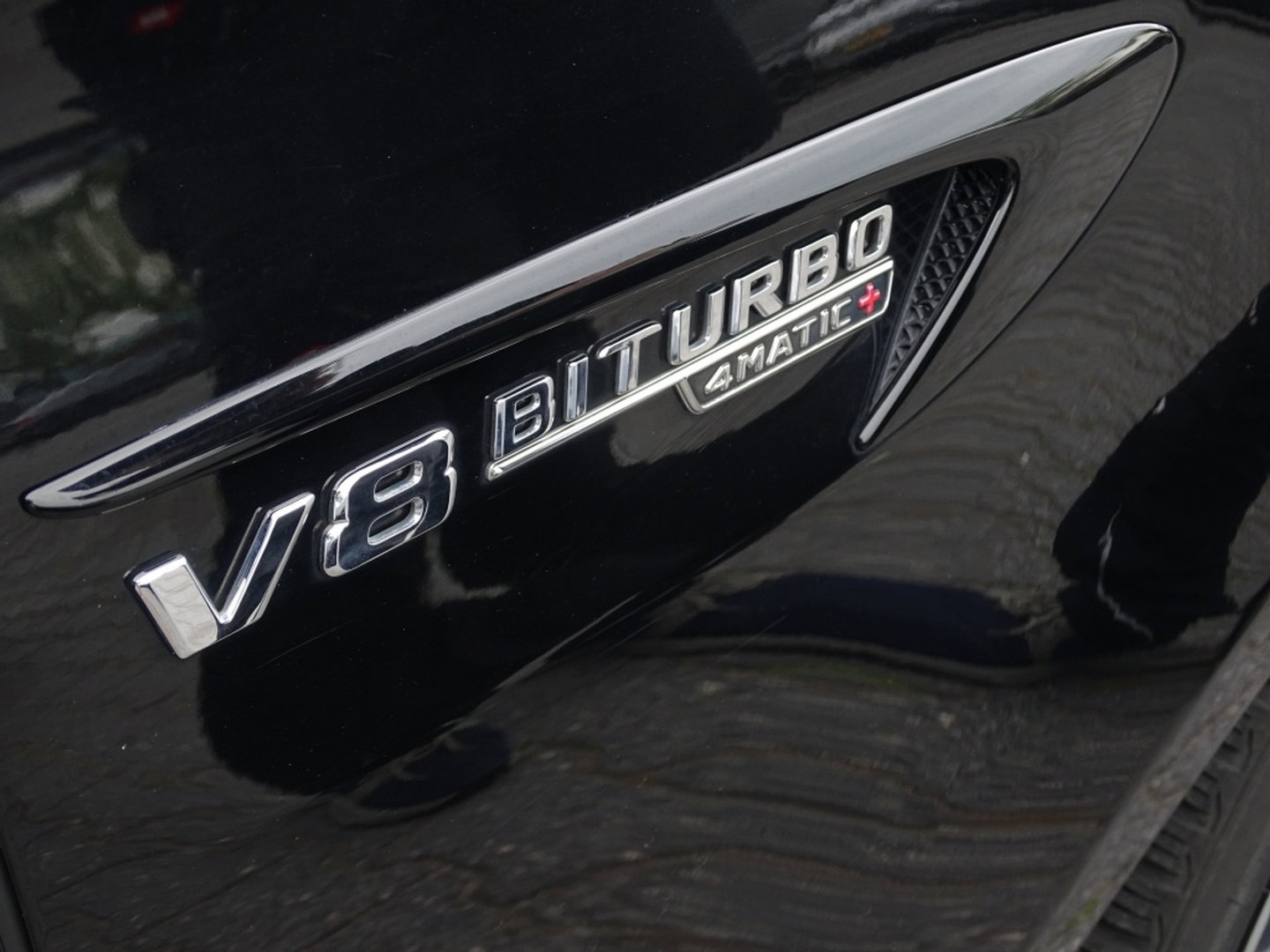 Mercedes-Benz E-Klasse 63S AMG 613PK V8 4-Matic / Burmester 4D / Carbon / AMG Ceramic b