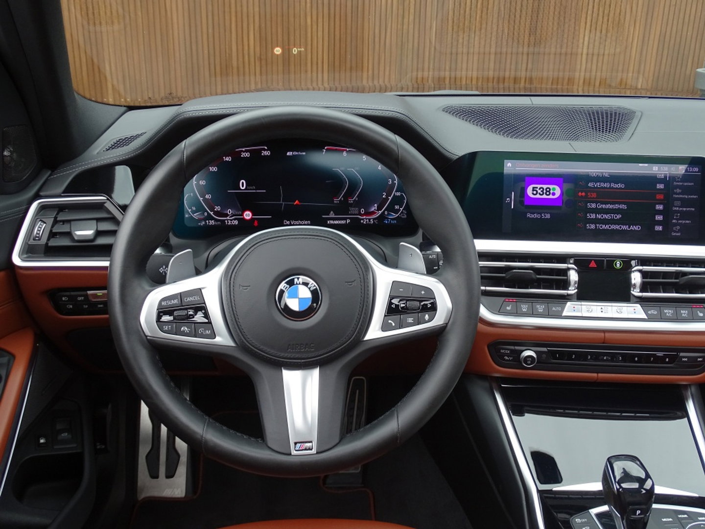 BMW 3 Serie touring 330e 292PK M-sport Individual / Laser / 360° / Pano / ACC / Meri