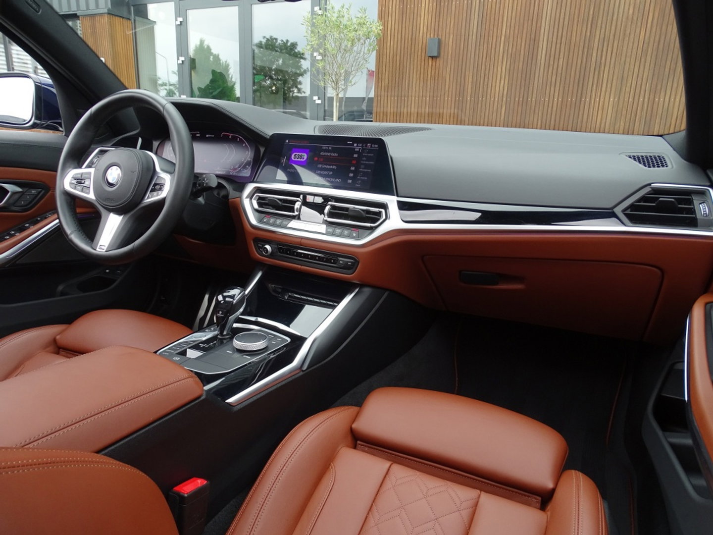 BMW 3 Serie touring 330e 292PK M-sport Individual / Laser / 360° / Pano / ACC / Meri