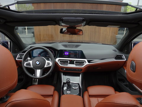BMW 3 Serie touring 330e 292PK M-sport Individual / Laser / 360° / Pano / ACC / Meri