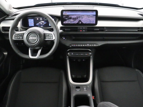 Jeep Avenger Avenger 54 kWh SOH 95,4% | Digital cockpit | Navi | Adaptive cruise | Camera | Climate control | Carplay | Dodehoek detectie | Stoelverwarming