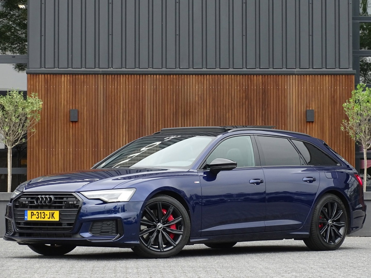 Audi A6 55 TFSIe 367PK Quattro / S-line / 2021 / panoramadak / LED