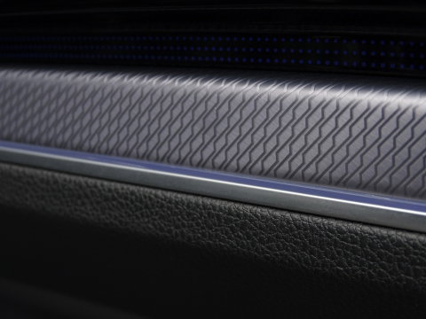 Volkswagen Touareg 3.0 e-Hybrid 462PK 4-Motion R / Massage / Dynaudio / 360°