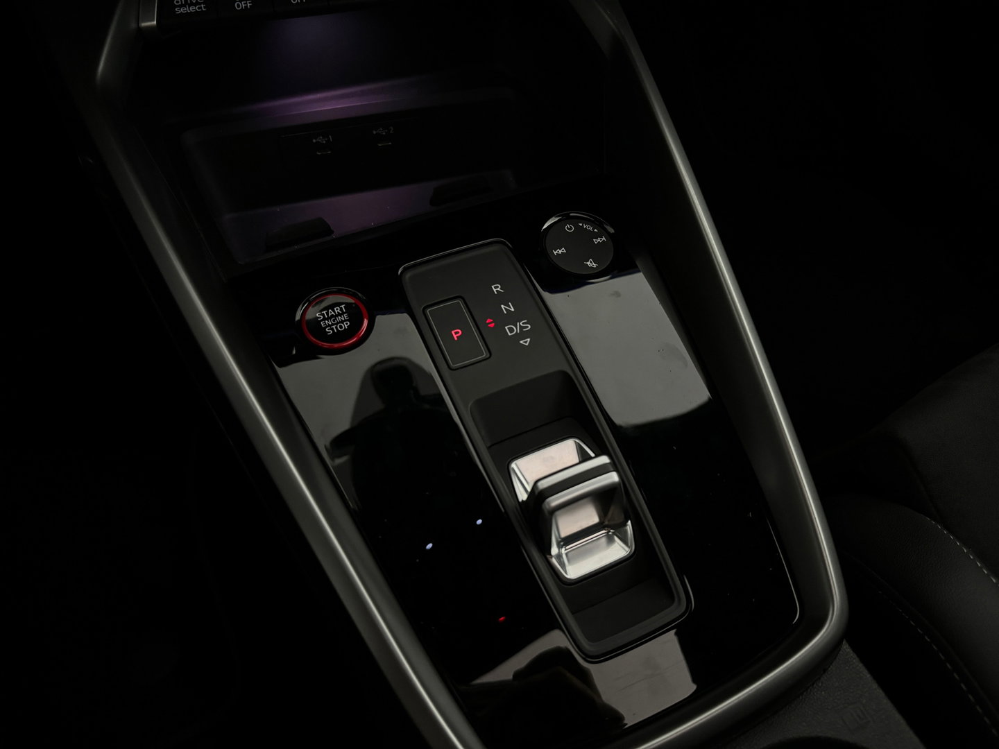 Audi S3 Sportback 2.0 TFSI quattro Pano|B&O|HuD|Keyles|Sfeer