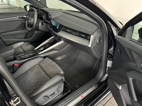 Audi S3 Sportback 2.0 TFSI quattro Pano|B&O|HuD|Keyles|Sfeer