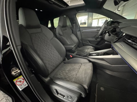 Audi S3 Sportback 2.0 TFSI quattro Pano|B&O|HuD|Keyles|Sfeer