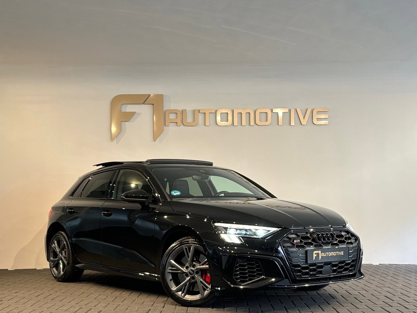 Audi S3 Sportback 2.0 TFSI quattro Pano|B&O|HuD|Keyles|Sfeer