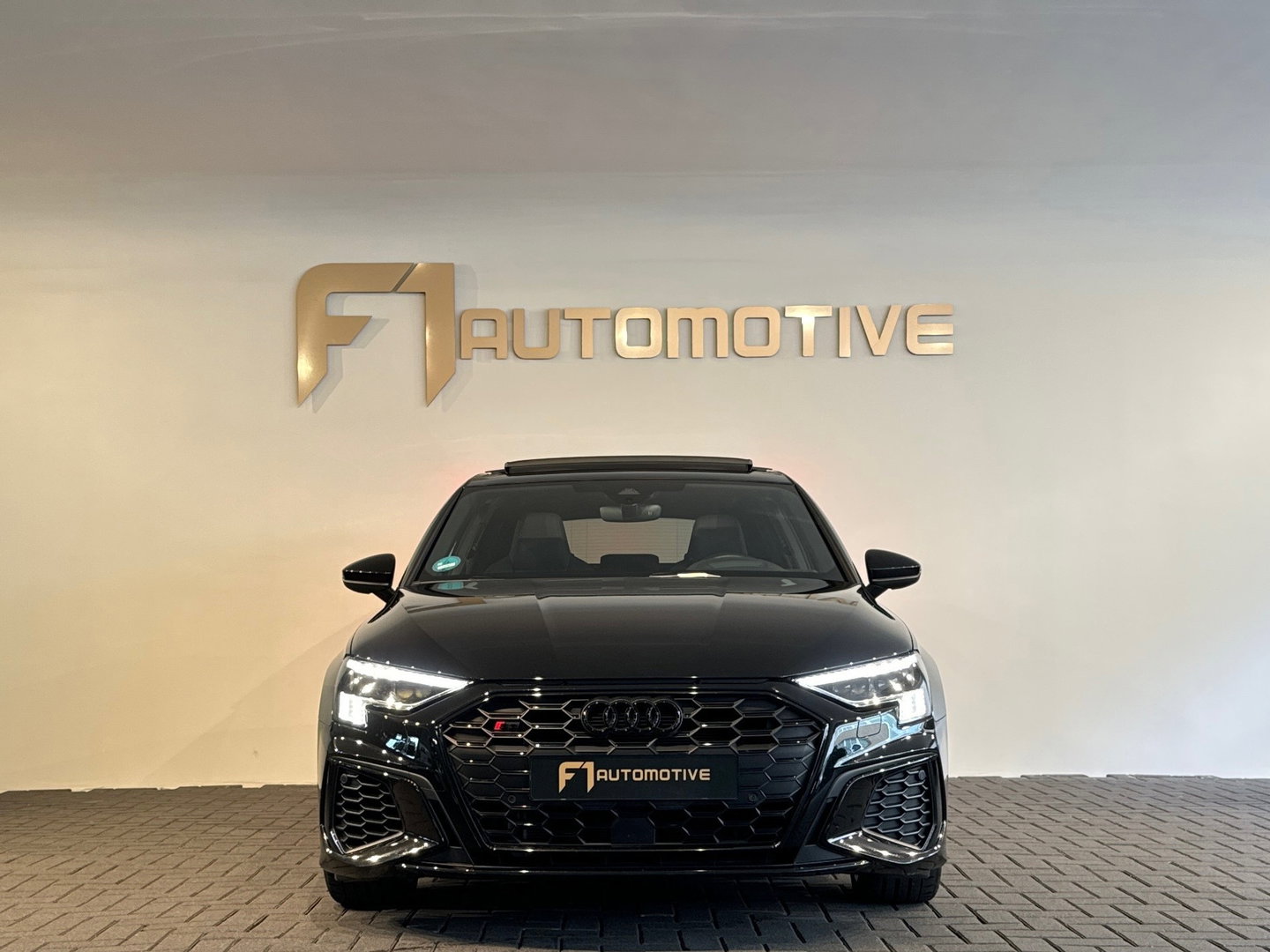 Audi S3 Sportback 2.0 TFSI quattro Pano|B&O|HuD|Keyles|Sfeer